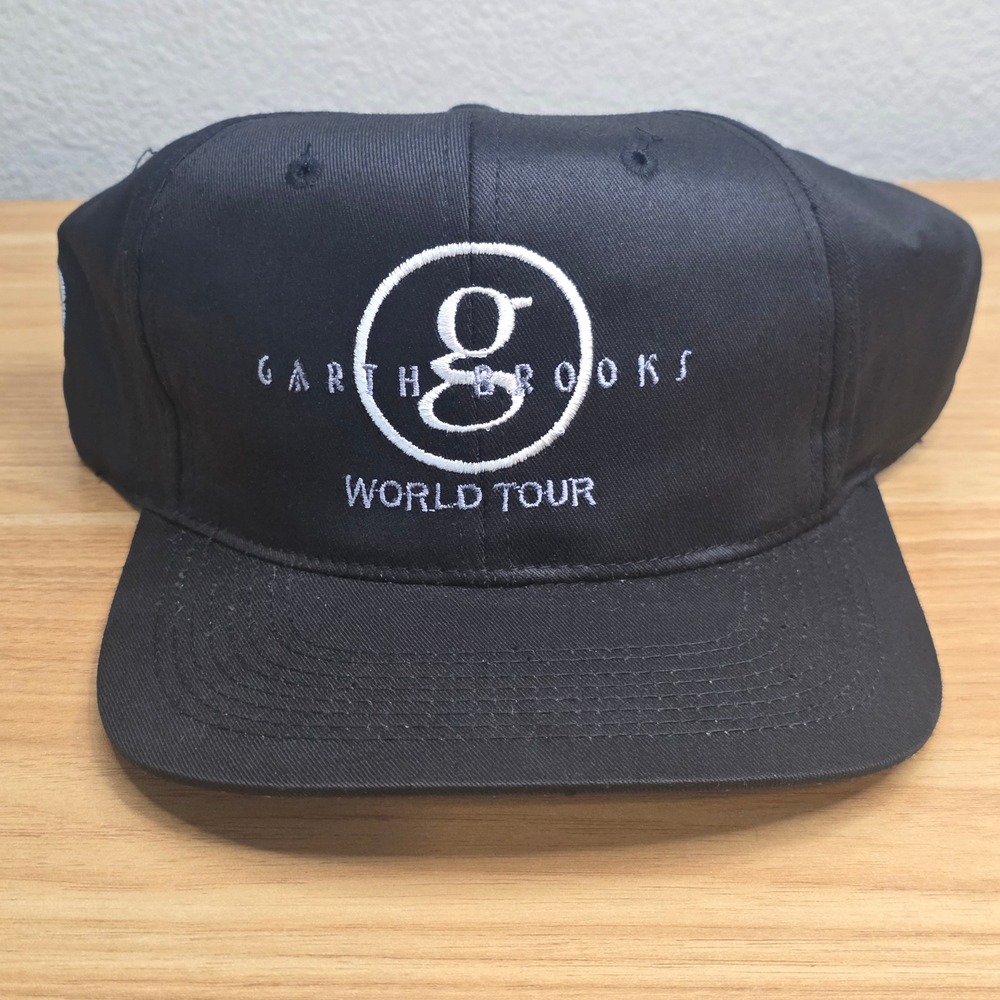 Vintage 90s Garth Brooks World Tour Black Snapback Hat Embroidered Logo